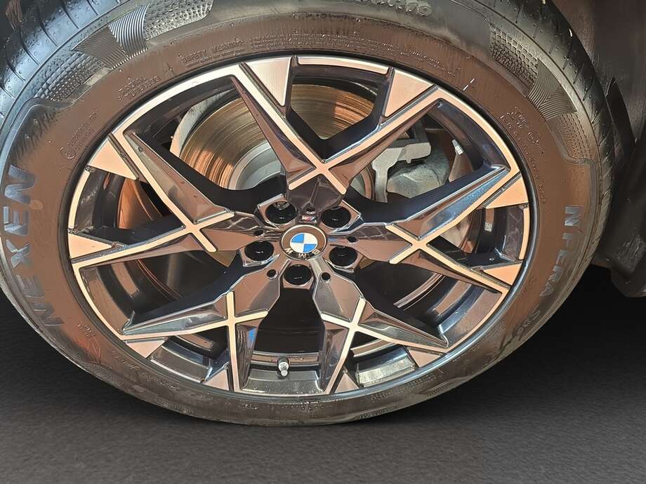 BMW X3 (Bild 10/18)