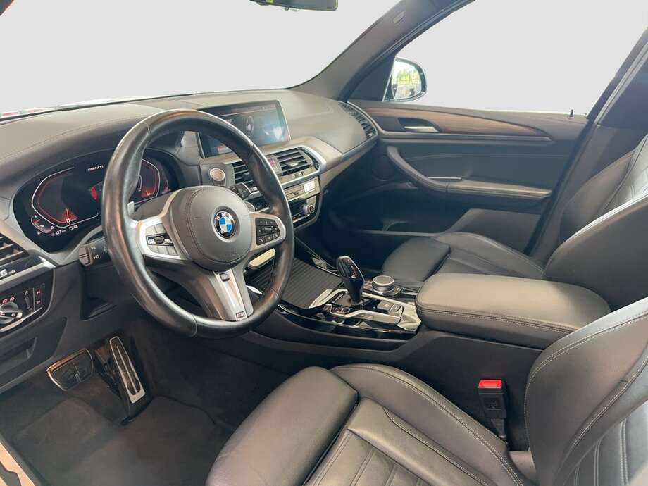 BMW X3 (Bild 17/18)