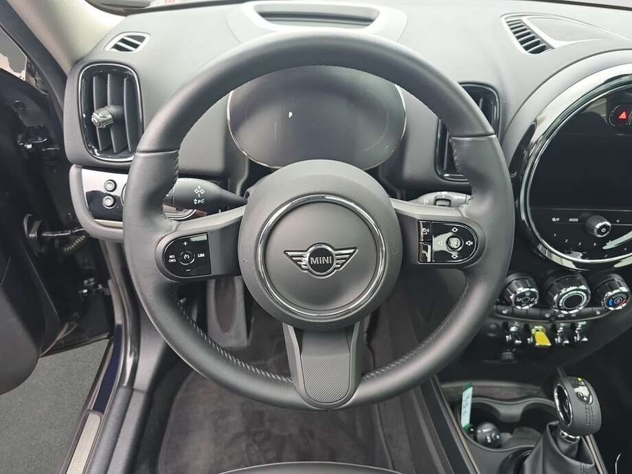 MINI Cooper SE Countryman ALL4 (Bild 4/20)