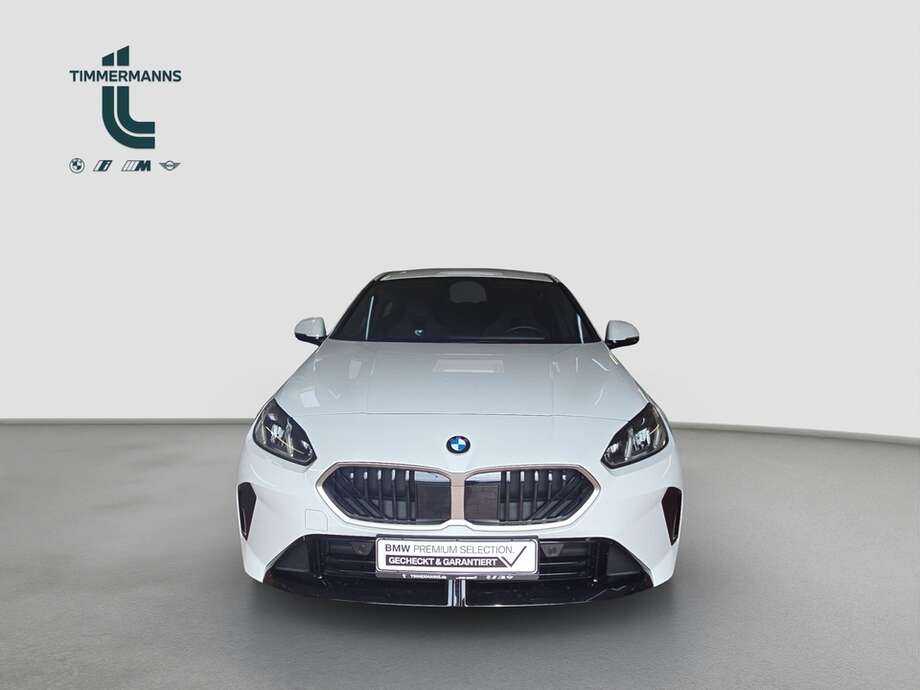 BMW 116 (Bild 8/17)