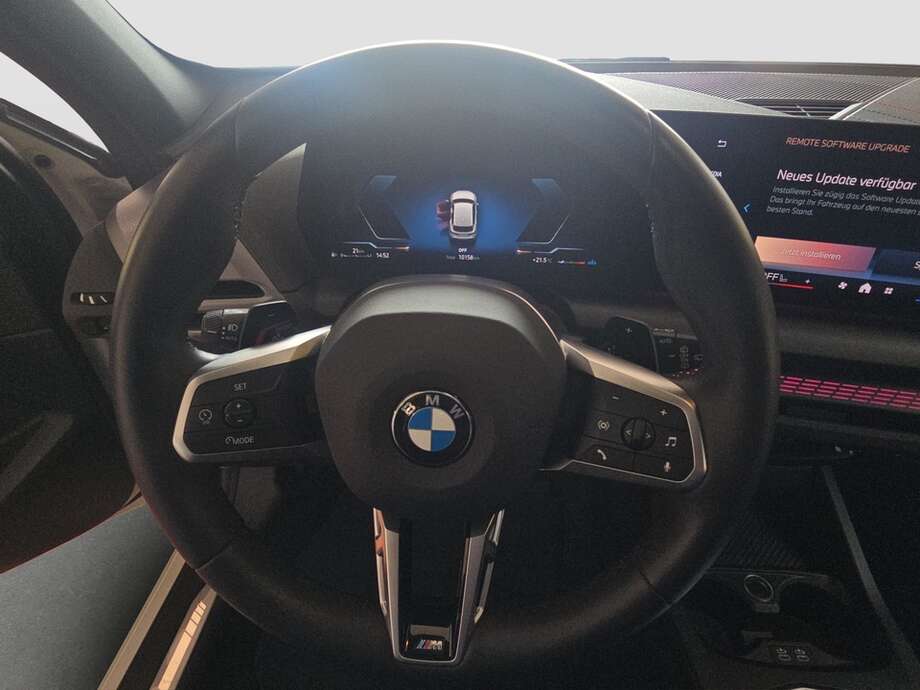 BMW 116 (Bild 12/17)
