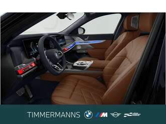BMW M760 (Bild 3/5)