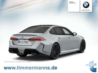 BMW M5 (Bild 2/5)