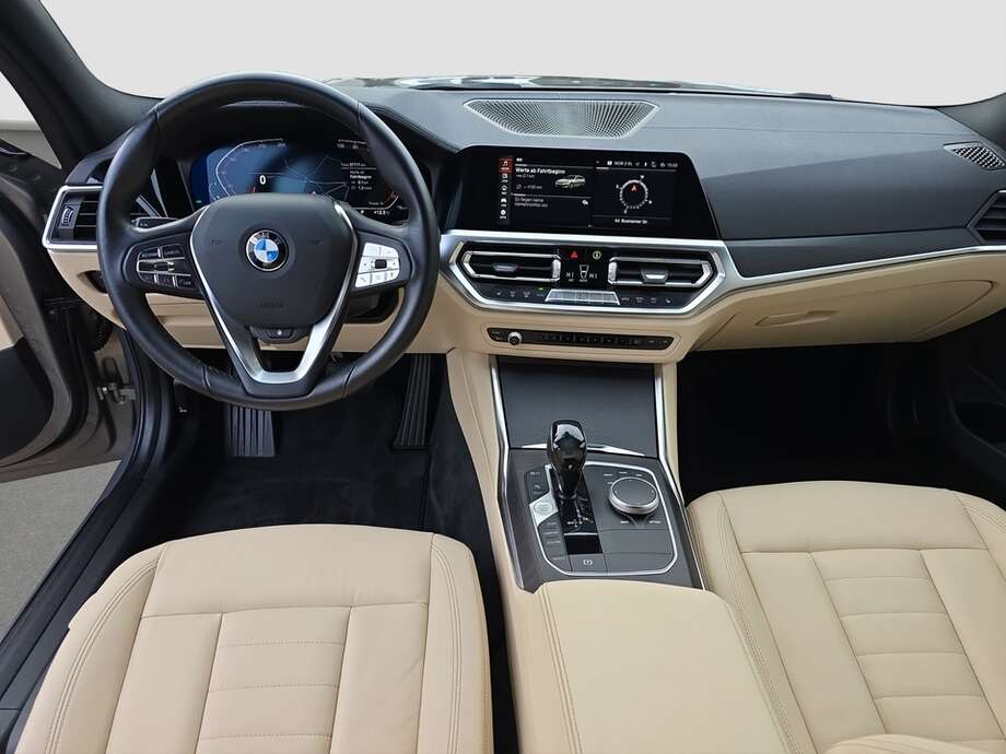 BMW 318i (Bild 5/20)