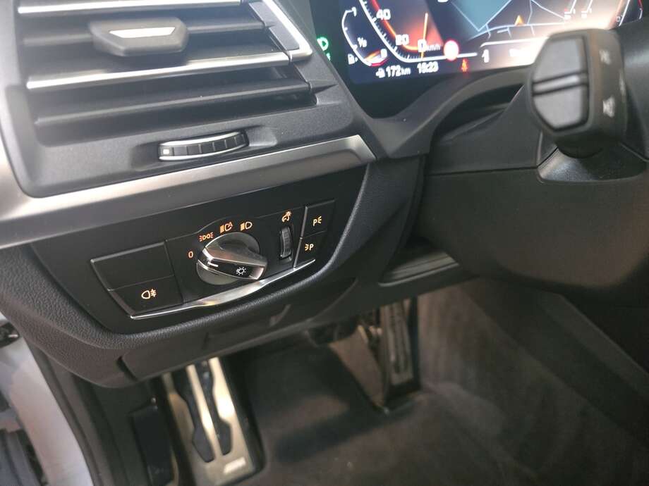 BMW X3 (Bild 10/19)