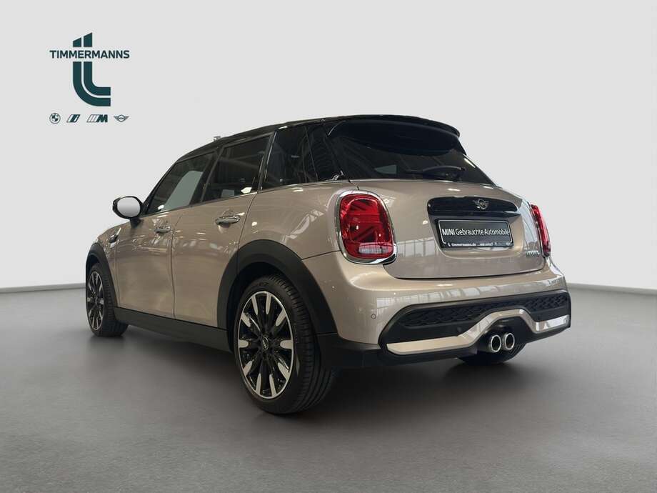 MINI Cooper S (Bild 14/20)