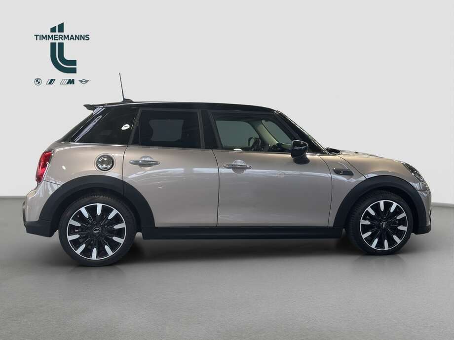 MINI Cooper S (Bild 17/20)