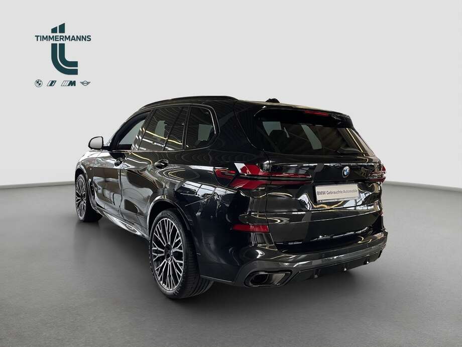 BMW X5 (Bild 9/15)