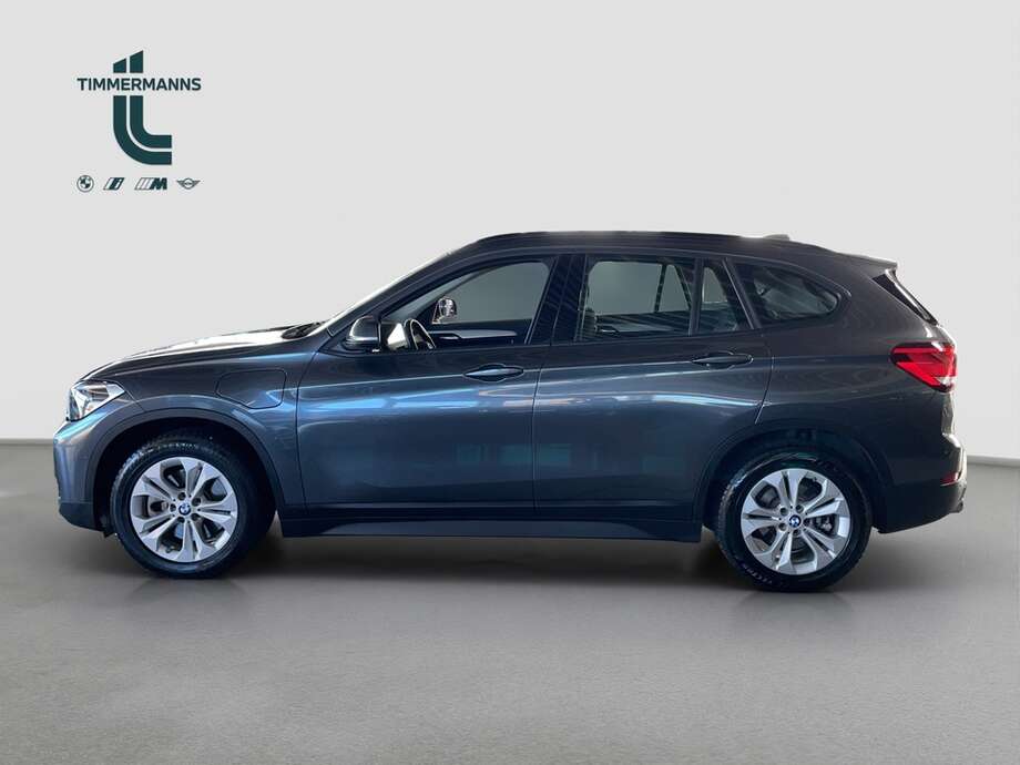 BMW X1 (Bild 8/15)