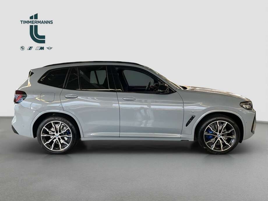 BMW X3 (Bild 12/15)