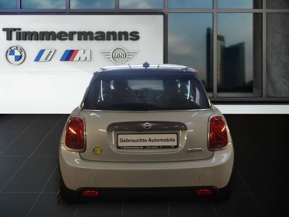 MINI Cooper SE (Bild 4/24)