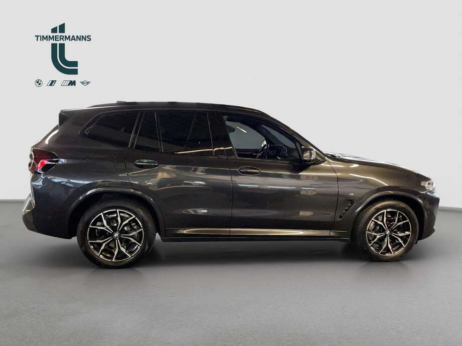 BMW X3 (Bild 12/15)