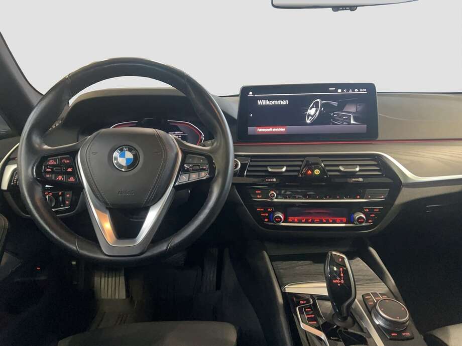 BMW 530d xDrive (Bild 5/22)