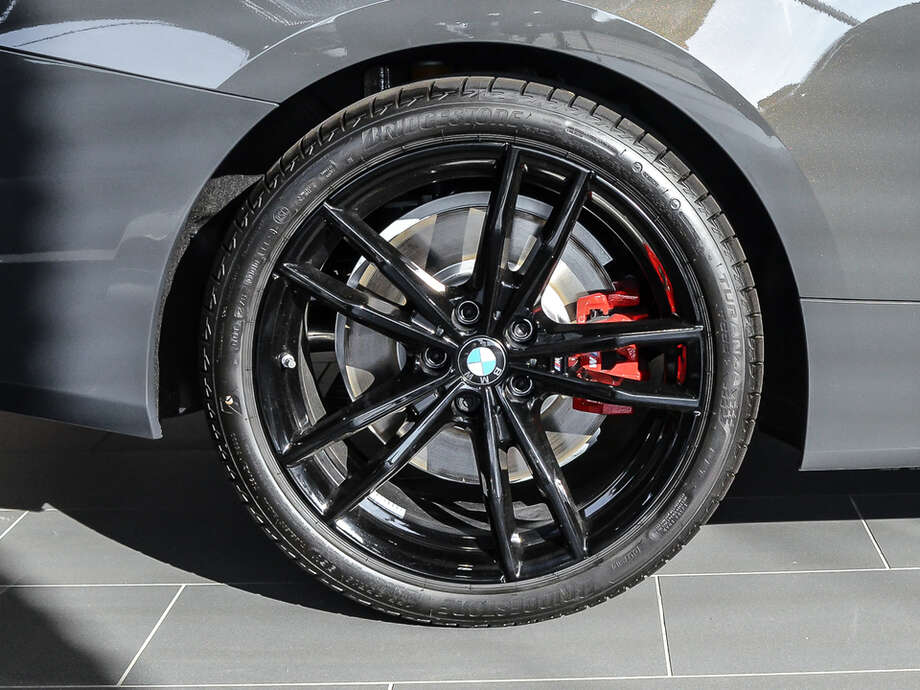 BMW M440 (Bild 10/16)