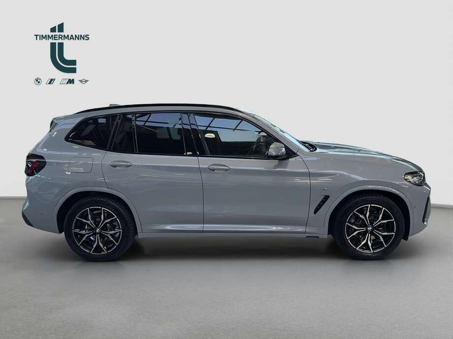 BMW X3 (Bild 15/18)