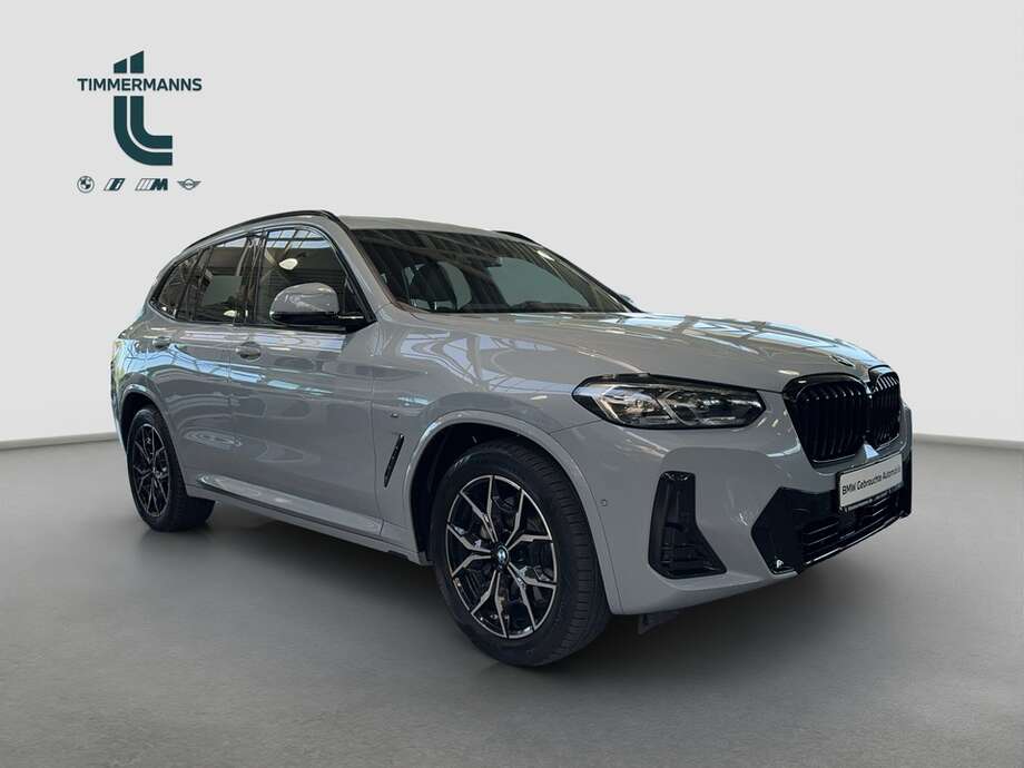 BMW X3 (Bild 16/18)