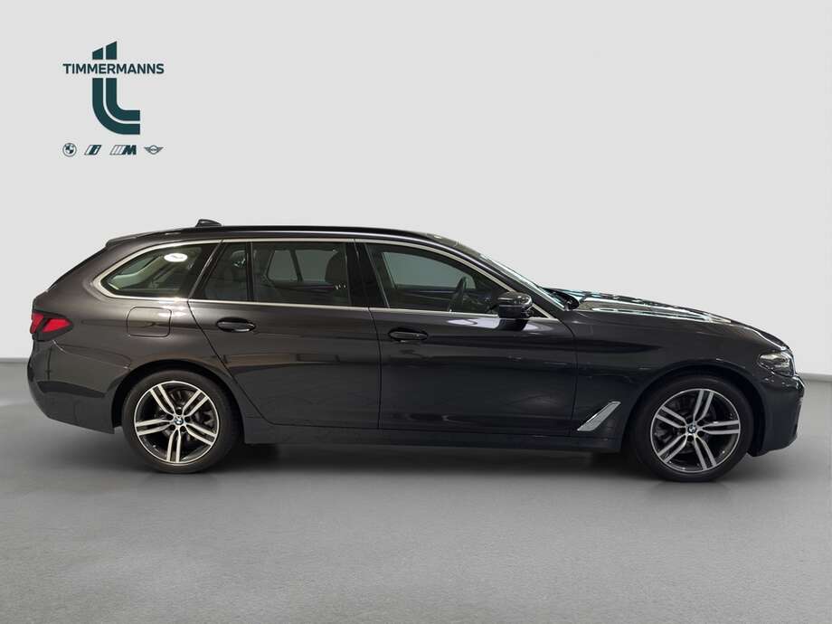 BMW 520d xDrive (Bild 15/18)