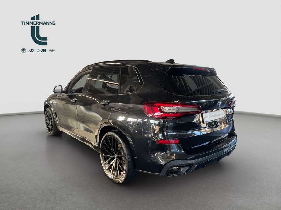 BMW X5 (Bild 9/15)