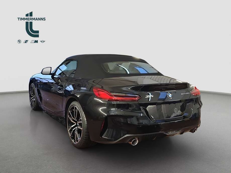 BMW Z4 (Bild 4/18)