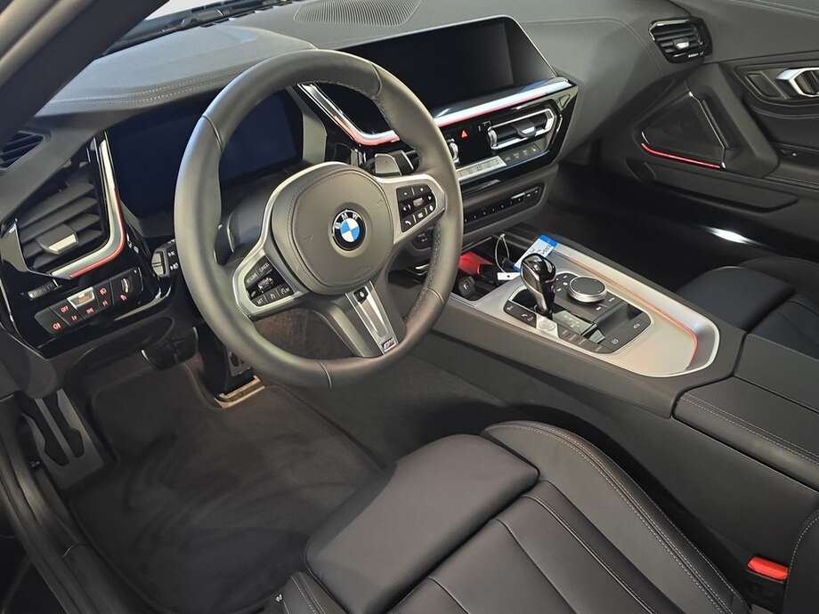 BMW Z4 (Bild 11/18)