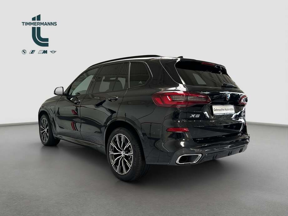 BMW X5 (Bild 12/18)