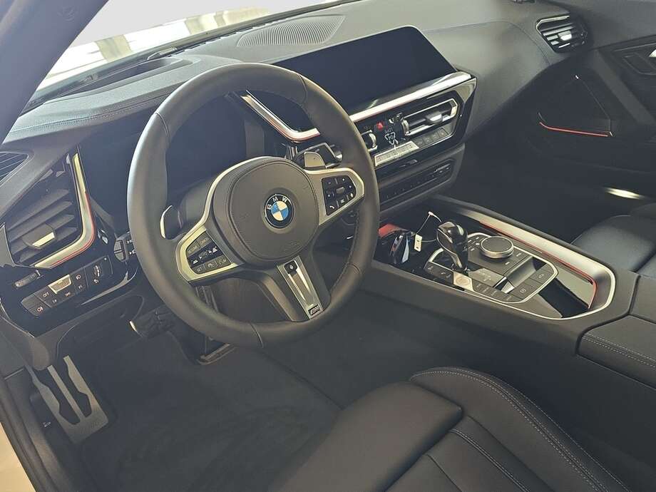 BMW Z4 (Bild 8/16)