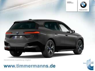 BMW iX (Bild 2/5)