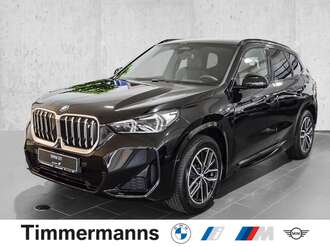 BMW iX1 xDrive30 (Bild 1/2)