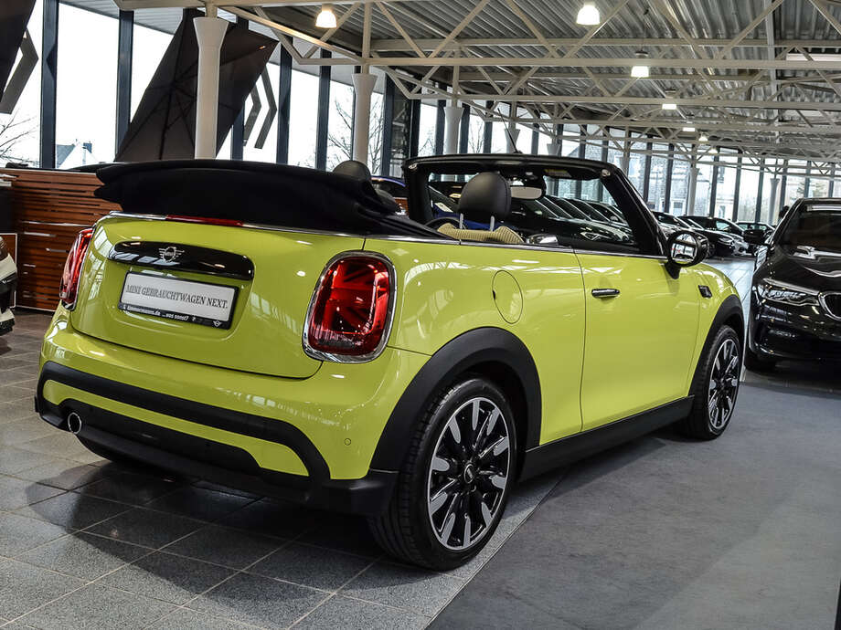 MINI Cooper Cabrio (Bild 2/2)