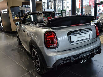 MINI John Cooper Works Cabrio (Bild 2/2)