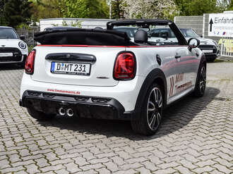 MINI John Cooper Works Cabrio (Bild 2/2)