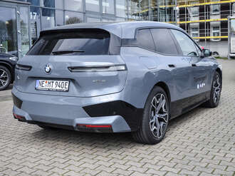 BMW iX (Bild 2/2)