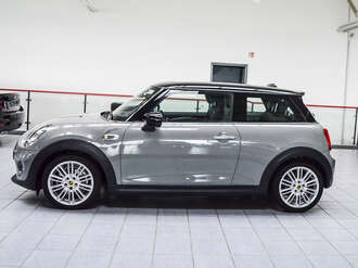MINI Cooper SE (Bild 2/2)