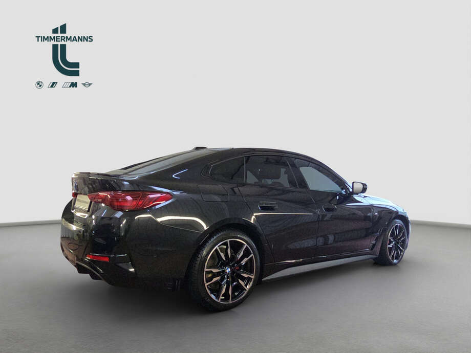 BMW i4 (Bild 5/18)