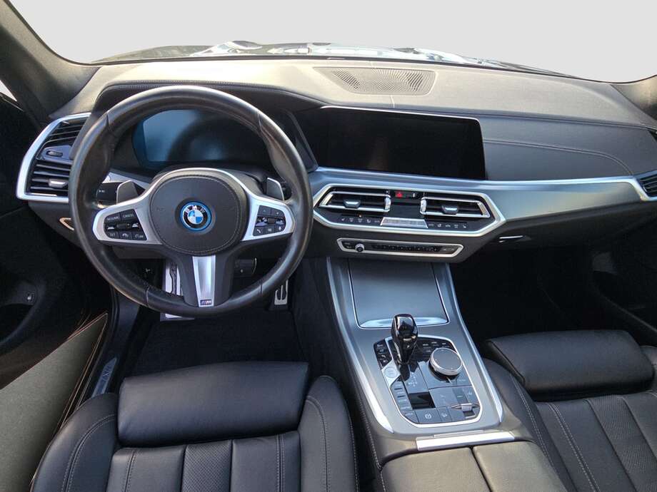BMW X5 (Bild 13/18)
