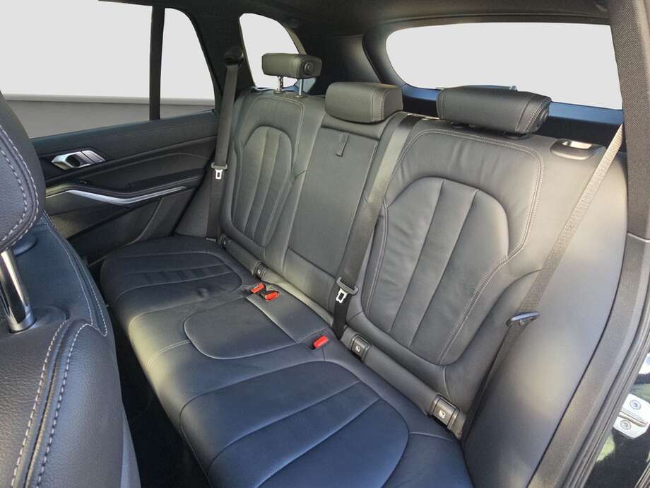 BMW X5 (Bild 14/18)