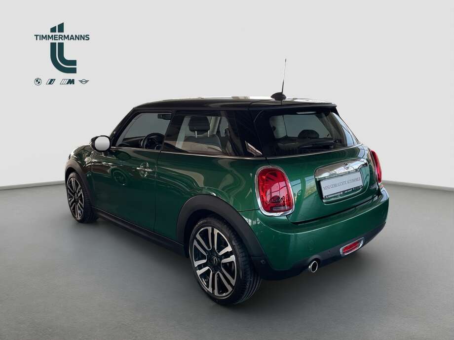 MINI Cooper (Bild 8/14)