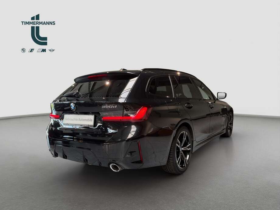 BMW 320 (Bild 5/14)