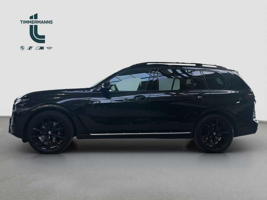 BMW X7 (Bild 2/26)