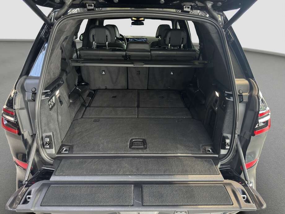BMW X7 (Bild 15/26)
