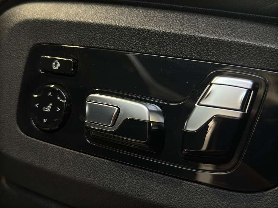 BMW X7 (Bild 26/26)