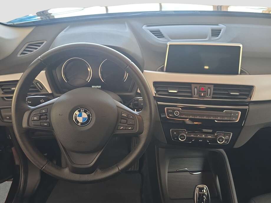 BMW X1 (Bild 12/17)