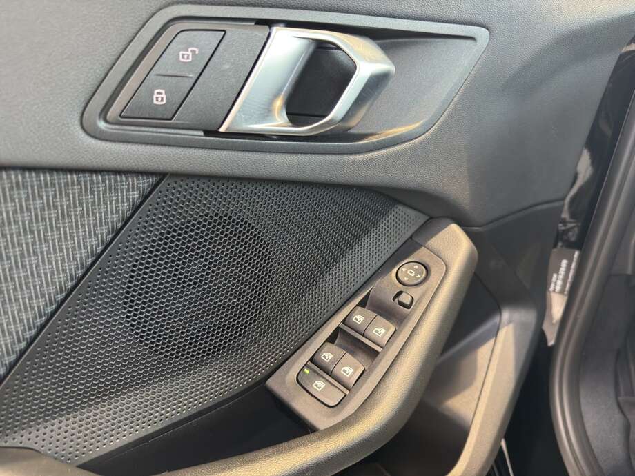 BMW 116i (Bild 11/20)