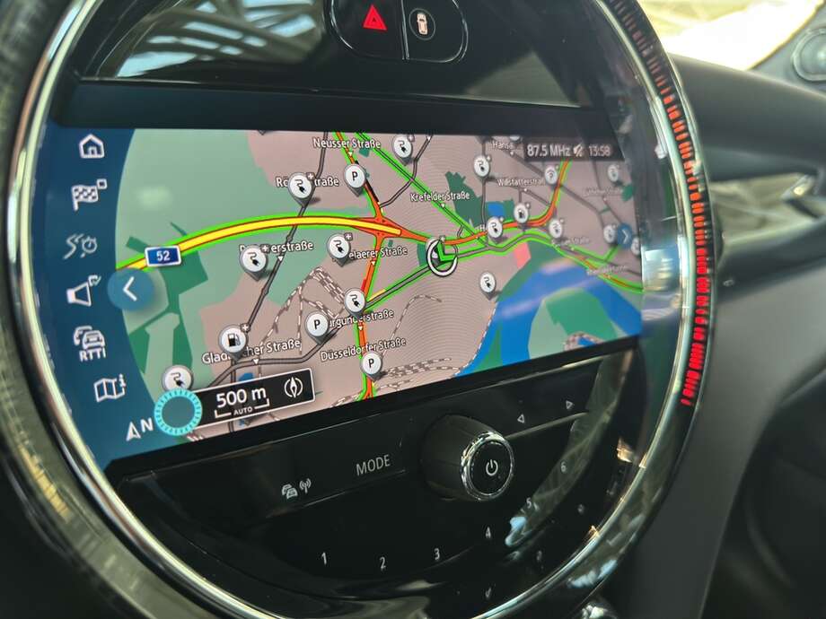 MINI Cooper SE (Bild 13/21)
