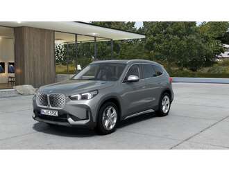 BMW iX1 xDrive30 (Bild 1/5)