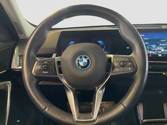 BMW iX1 xDrive30 (Bild 2/15)