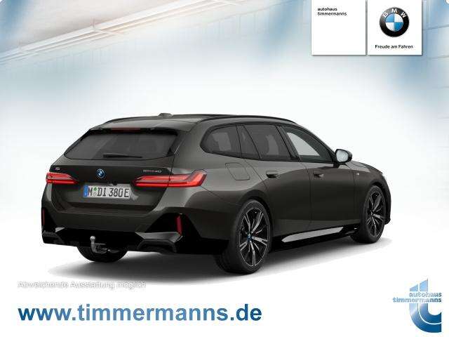 BMW i5 eDrive40 Touring (Bild 2/5)
