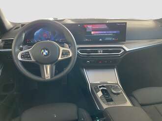 BMW 330d (Bild 3/24)