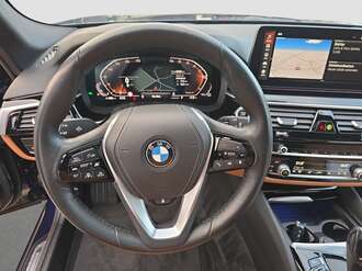 BMW 520i (Bild 2/20)