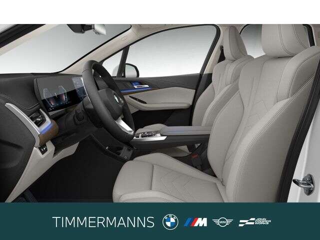 BMW 220 Active Tourer (Bild 3/5)